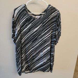 Lularoe Olive 2X - Black and white
